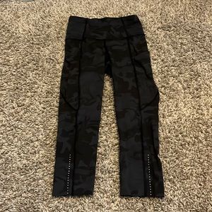 Lululemon black camouflage capris leggings.  Size 2.